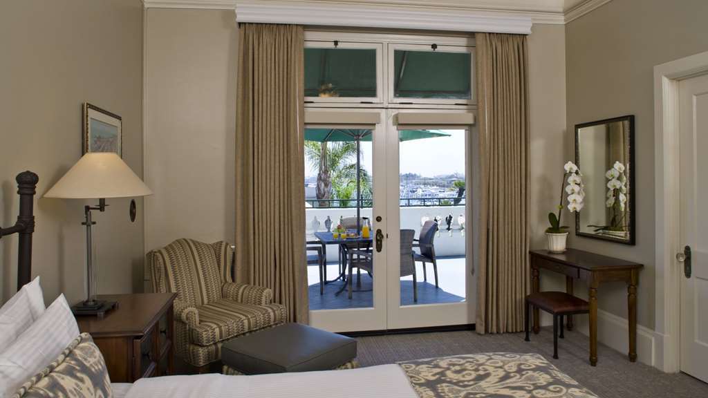 Glorietta Bay Inn San Diego Room photo